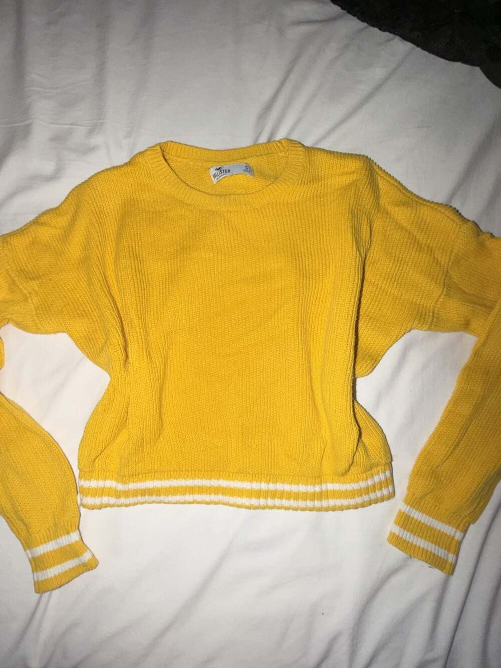 Hollister Yellow Striped Hem Long Sleeve Cropped Crewneck Knit Sweater Size S